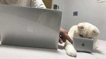 Не ищите здесь смысл. Здесь в основном маразм