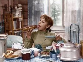 Киану Ривз и чаепитие по-русски