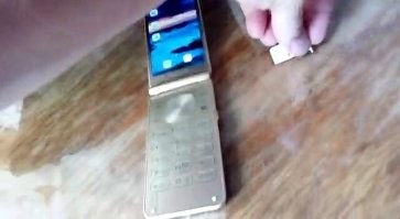 .
А мне нравятся сенсорно-кнопочные раскладушки!

Такие как Samsung W2017, например...

.