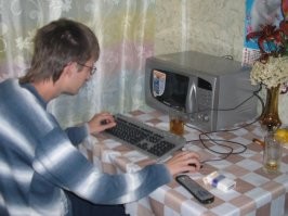 Жалкая пародия на нетленку!