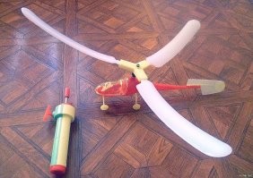 ЛЕГО - это конечно замечательно   ... но вот вертолетик из детства  запустил и тебя по лбу так хренакс ... хочу туда , в детство