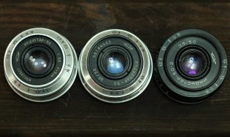 Спасибо. Ностальгия. Кстати, …один из самых массовых объективов   Индустар-50. Как и многие советские объективы он копирует немецкий Карл Цейс.