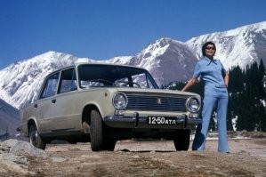 Родной Чимбулак , были у меня и такие номер АТИ 2144 . Сейчас правда все поменялось ,  мне интересно они ее на месте мыли ?:) в те времена просто так туда не заехать , кипели все кто мог кроме газ 66 .