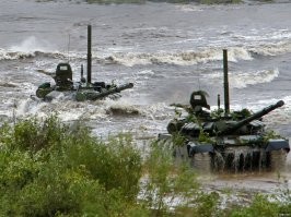Броня крепка и танки наши быстры...