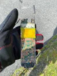 А она рабочая, и до сих пор одна палка заряда осталась.