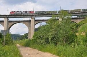 Там две ветки.