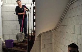 " ну натечет немного воды" Ага, а там вот это