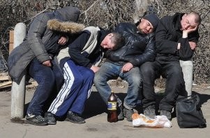 А многие друзья между собой общаются еще и не таким матом, причем зачатую так общаются самые что ни на есть интеллигенты - ученые, артисты, художники, писатели, профессора и академики)
А многие друзья между собой общаются еще и не таким матом, причем зачатую так общаются самые что ни на есть интеллигенты - ученые, артисты, художники, писатели, профессора и академики). ©
_____________________________________

Скажи мне кто твои друзья и скажу тебе кто ты!

Твои друзья, интеллигенты - ученые, артисты, художники, писатели, профессора и академики.
Выглядят вот так?