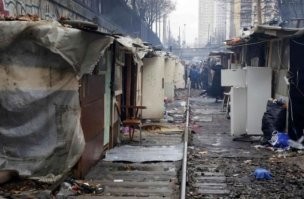 Как я согласен с Вами! Цивилизация!!!
Ох, простите, а это что?

Неужели окраины Парижу?!