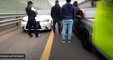 Ты ролик то до конца хоть смотрел? Не дохерали пассажиров на дороге?