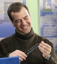 Зачем в ножи советских разведчиков добавляли ртуть