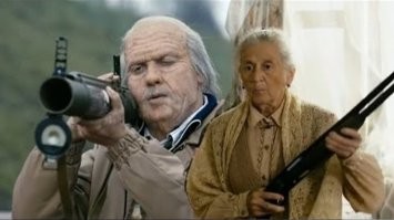 Дерзкие пенсионеры вступили в конфликт с рабочими