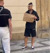да хрен там 100 руб.