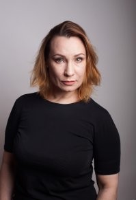 А по-моему - похож...