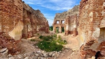 Добавлю свои 5 копеек по своим приключениям по таинственным заброшкам

Ленобласть, Руины церкви святой Троицы, Пятая Гора