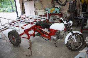 Мой навозовоз:) Сделал что бы навоз в деревне возить. Иногда там же перевожу местных детей