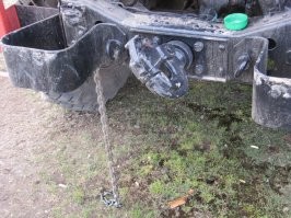 От части, можно кустарным способом заземлять транспортное средство. Не супер заземление, но лучше чем ничего.