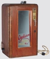 Торговые автоматы в СССР. Похоже, некоторые идеи японцы взяли у нас