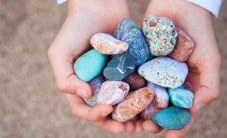 Ребята, а может вам интересно  с какими игрушками играли дети Адама и Евы? Задал вопрос гуглу. Ответа нет.