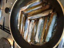 Вот таких в Испании много готовят. Тоже вкусно