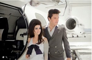 Сейчас прикольно можно старые фото расскрашивать.