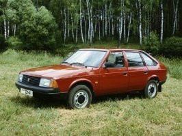 Этот Lamborghini Jarama уникальный  и редкий, но не самый красивый