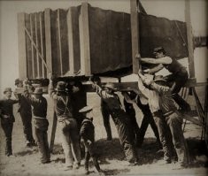 Такого не было, но меня снимали на это.