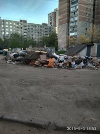 Я вам таких фото подберу из любого города. Тем более российского
В Париже встречал Новый год. Правда, это было ещё до миграционного бума. В Воронеже не был, был в Смоленске, Вязьме, Можайске. И, конечно, Москве. Хотите подборку фоток «русского мира»?
Помню как на трассе Берлин-Москва к некоторым туалетам даже нельзя подойти было, не говоря уже чтоб попасть внутрь. А рядом - дома, магазинчики.. Как люди живут в таком дерьме - хз.
P.S. На прощание - подборка фото из «приятного города» Наслаждайтесь