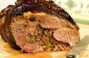 Не ко рту это русскому человеку....
Как там Собакевич говорил:  "Мне лягушку хоть сахаром облепи, не возьму ее в рот."
Лучше уж курочку съесть или бараний бок с кашей (как любил тот же незабвенный Собакевич).