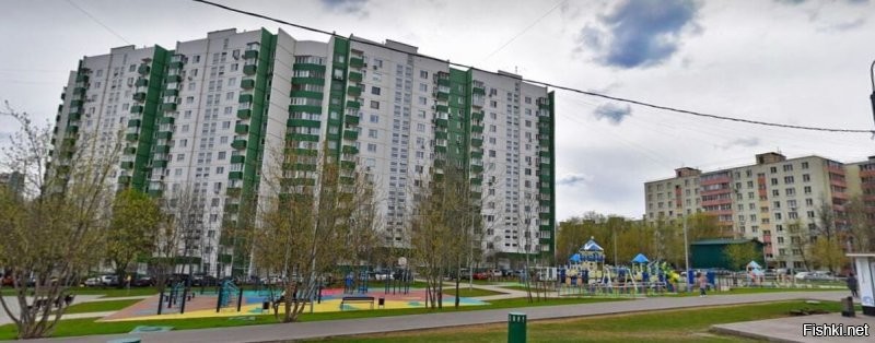 В Москве соблюдают все три пункта при ремонте фасада. Но кто хочет быть как все?)