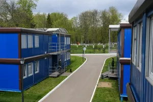 Автор похоже ты не знаешь, что такое ужасная архитектура и дизайн!