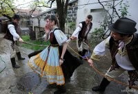 Так вот откуда пошли забавы весёлых немецких сантехников!