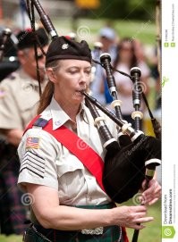 Не ищите здесь смысл. Здесь в основном маразм