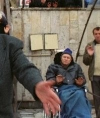 Вот чисто интересно - вылечился? Поплыл в бассейне?