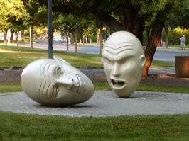 наверное, эти eggheads что-то означают