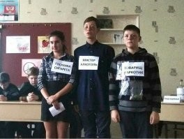 что интересно  наркотики для образца были, а сигарет с водочкой не нашлось