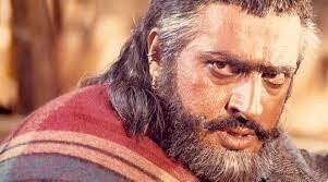 Злодей из индийского фильма: "Ха-ха-ха! Схватите её и изнасилуйте по очереди! Я сказал по очереди!"