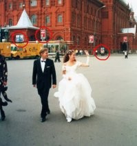 Кто в курсе, с какого года в СССР изготавливались такие дивные рекламные конструкции?