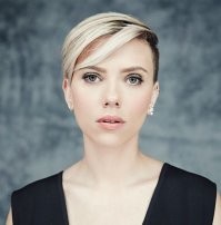 А Скарлетт Йоханссон, похожа на неё.