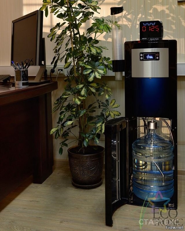 Скажи ещё, что бутылки в кулере не сисадмин менять должен...