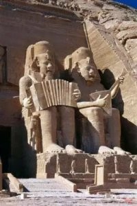 Сколько можно постить баяны древние как говно мамонта. Это тухляк, а не дачный сезон 2022 года.