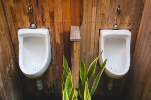 Уровень взаимоотношений Дерила Сабары со своей женой — ходим в туалет вместе