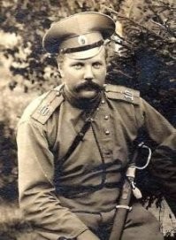 У Верещагина есть вполне конкретный прототип. Поспелов Михаил Дмитриевич. Про него одного можно классное кино снять. И ничего выдумывать не надо. Главное историческую правду не испортить идиотским сценарием, как это у нас сейчас очень часто происходит.