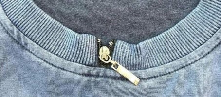 Как украшение одежды - вполне жиснеспособно.