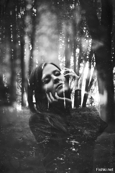 Ну не только. 
До фотошопа фотографы тоже занимались модификациями снимков, например двойная экспозиция, коллажи.