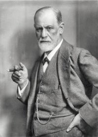 К Вашим услугам