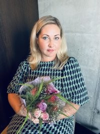 Думаю фотка с прошлого понедельника подойдет , штукатурки нет все свое :)