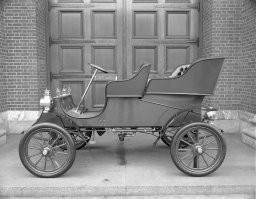 Ford-Model-A-bicylindre-8ch-45-km-h 1903г