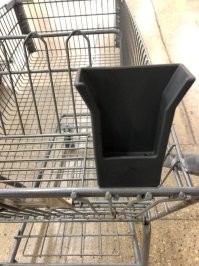 Хороший способ забыть телефон в магазине.