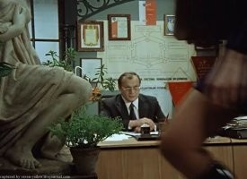 Ну эта статуя на Мосфильме, во многих картинах снималась.